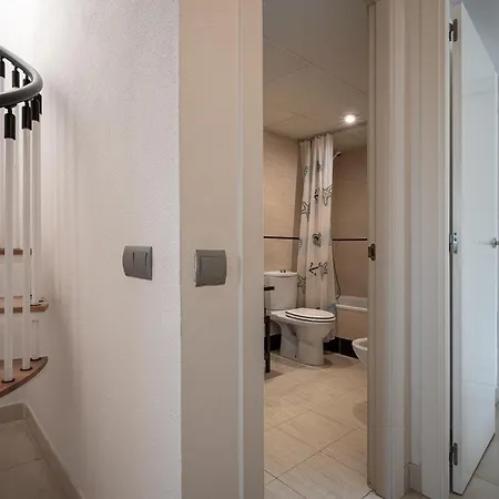 Apartment At119 Completamente Equipado, Con Piscina Y Cerca De La Playa Torredembarra
